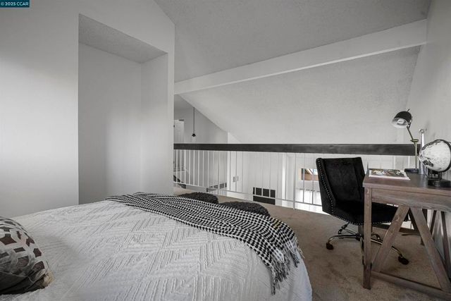 362 Willowcreek Ln, Martinez, CA 94553