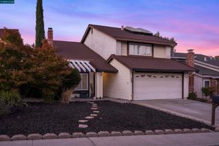 362 Willowcreek Ln, Martinez, CA 94553