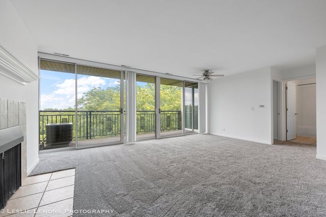 5950 Oakwood Drive 6F, Lisle, IL 60532