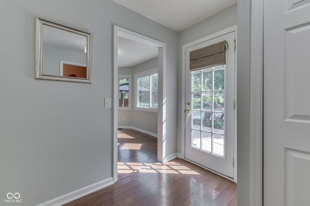 4275 Silver Hill Drive, Greenwood, IN 46142