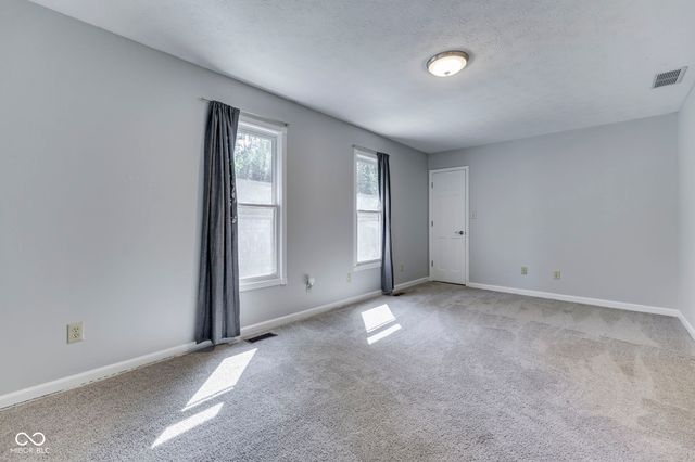 4275 Silver Hill Drive, Greenwood, IN 46142