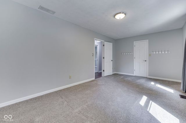4275 Silver Hill Drive, Greenwood, IN 46142