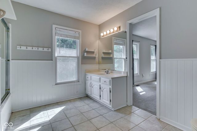 4275 Silver Hill Drive, Greenwood, IN 46142