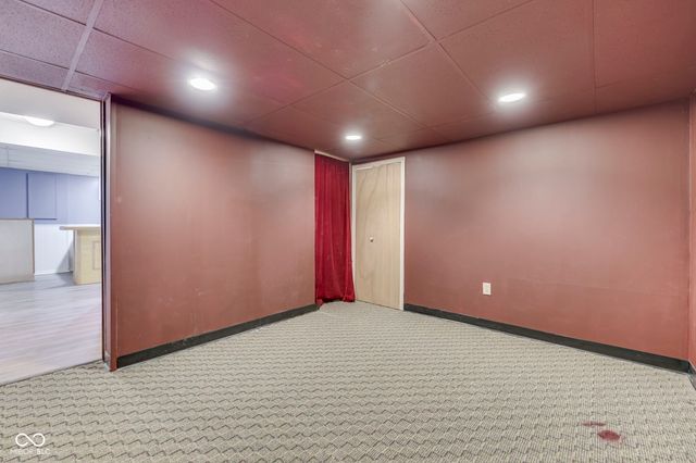 4275 Silver Hill Drive, Greenwood, IN 46142