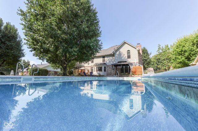 4275 Silver Hill Drive, Greenwood, IN 46142