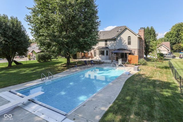 4275 Silver Hill Drive, Greenwood, IN 46142