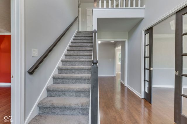 4275 Silver Hill Drive, Greenwood, IN 46142