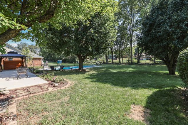 4275 Silver Hill Drive, Greenwood, IN 46142