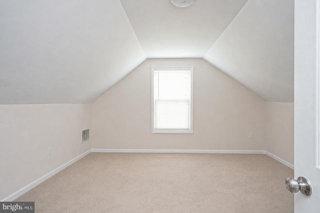 35 SAINT CHARLES PL, Runnemede, NJ 08078