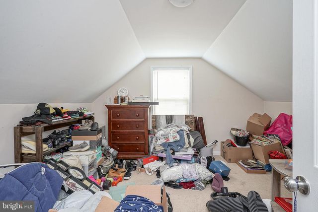 35 SAINT CHARLES PL, Runnemede, NJ 08078