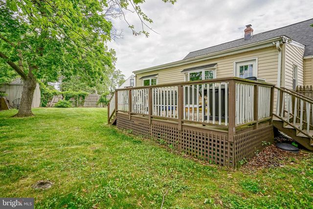 35 SAINT CHARLES PL, Runnemede, NJ 08078