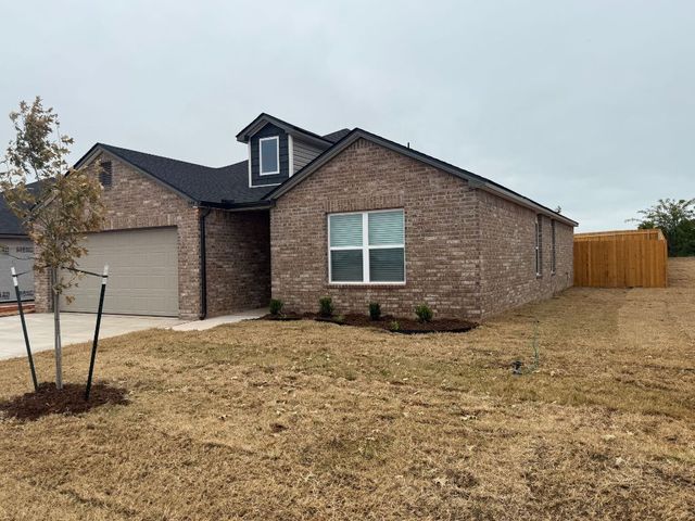 644 SW 11th Street, Newcastle, OK 73065