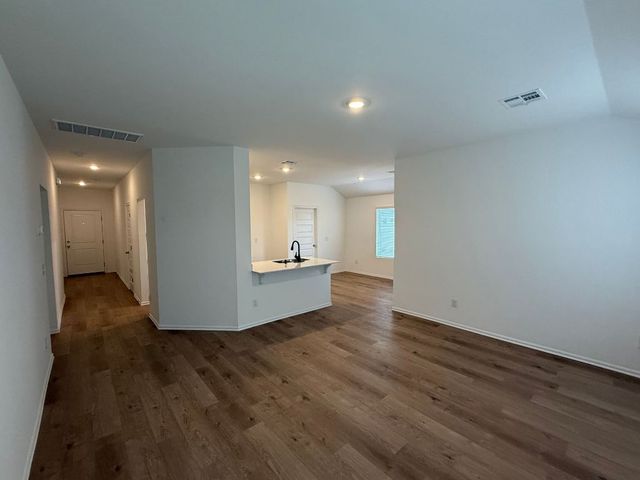 644 SW 11th Street, Newcastle, OK 73065