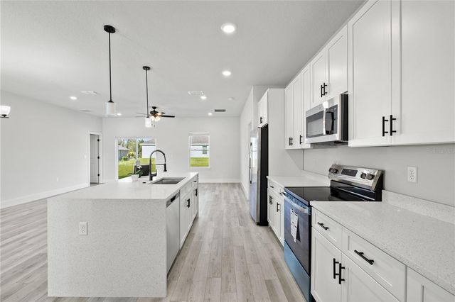 8434 SW 138TH PLACE, Ocala, FL 34473