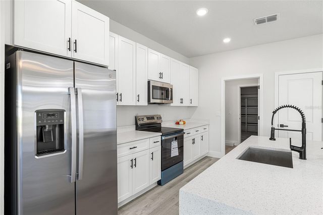 8434 SW 138TH PLACE, Ocala, FL 34473