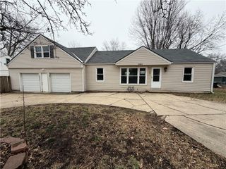 5805 Ridgeway Avenue, Kansas City, MO 64133