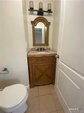 372 Anton Drive 372, Bridgeport, CT 06606