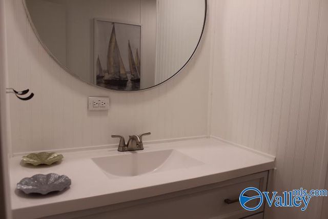 855 Church Avenue, Rainsville, AL 35986