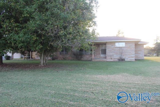 855 Church Avenue, Rainsville, AL 35986