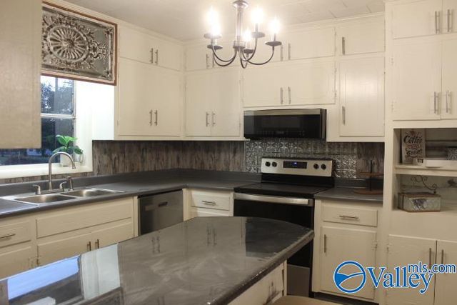 855 Church Avenue, Rainsville, AL 35986