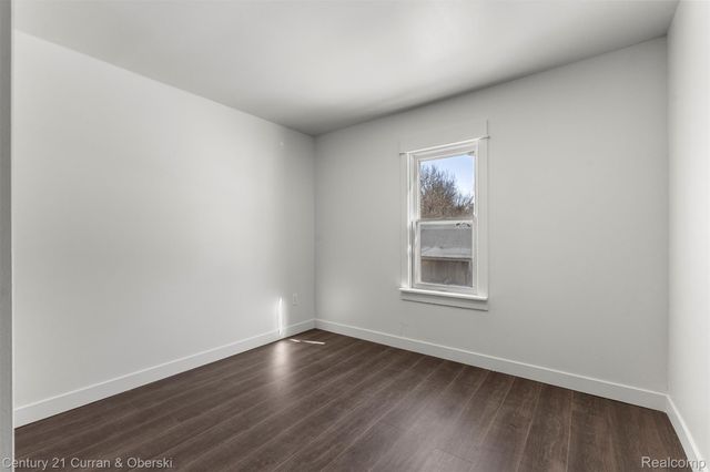 4296 Burgess Road, Putnam Township, MI 48169