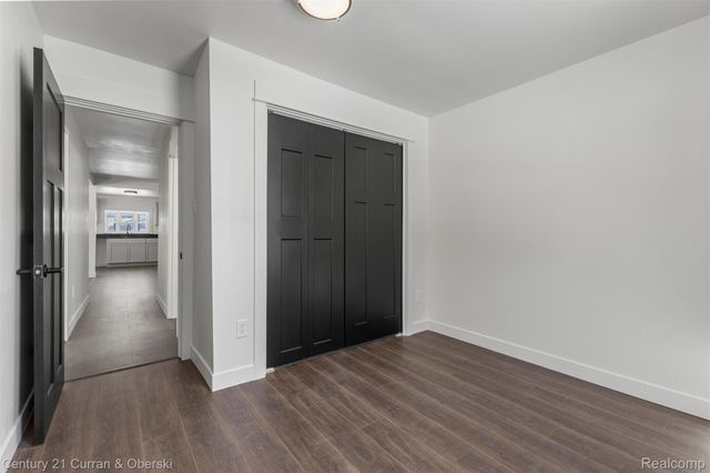 4296 Burgess Road, Putnam Township, MI 48169