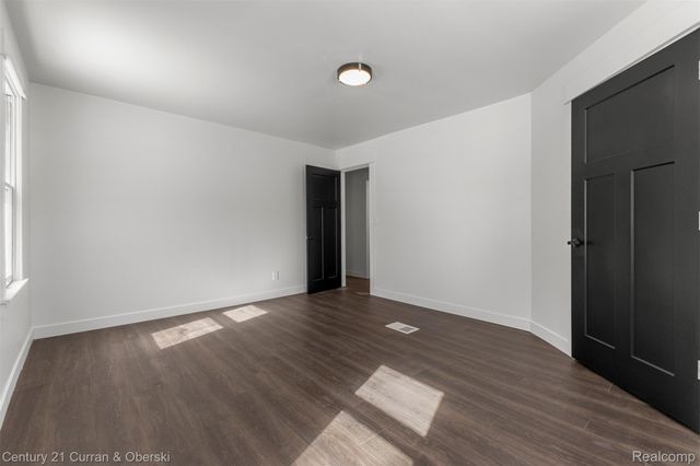 4296 Burgess Road, Putnam Township, MI 48169