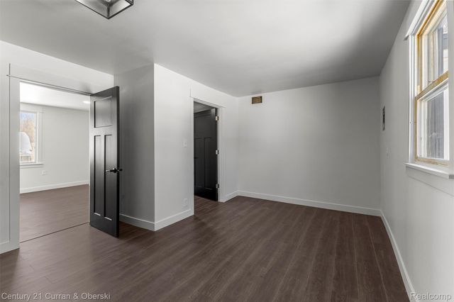 4296 Burgess Road, Putnam Township, MI 48169