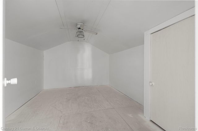 4296 Burgess Road, Putnam Township, MI 48169