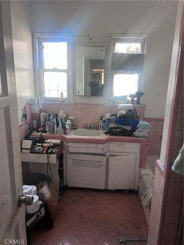 416 W 108th, Los Angeles, CA 90061