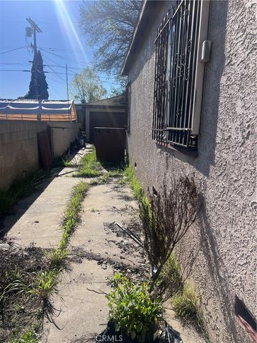 416 W 108th, Los Angeles, CA 90061