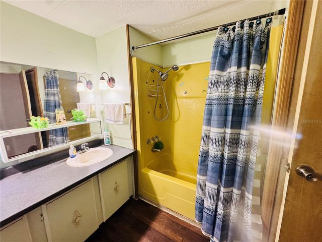 313 WHITE SANDS BEACHES DRIVE, Hawthorne, FL 32640