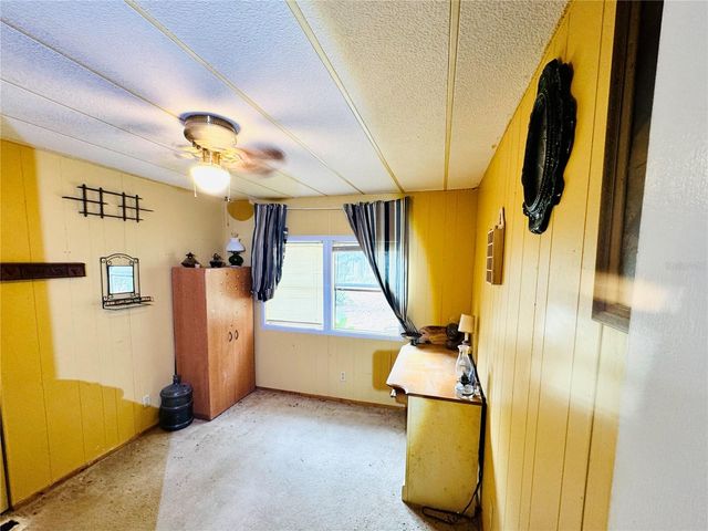 313 WHITE SANDS BEACHES DRIVE, Hawthorne, FL 32640