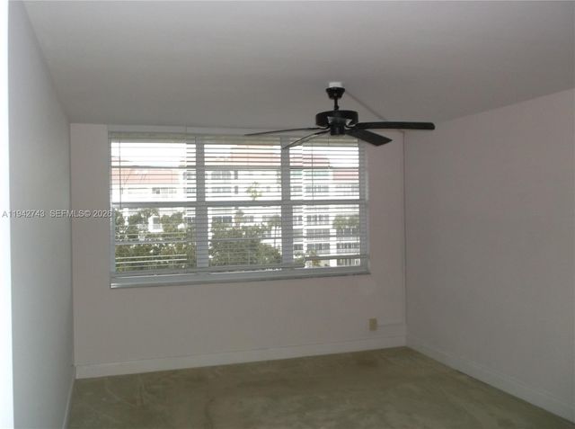 805 Cypress Blvd 504, Pompano Beach, FL 33069