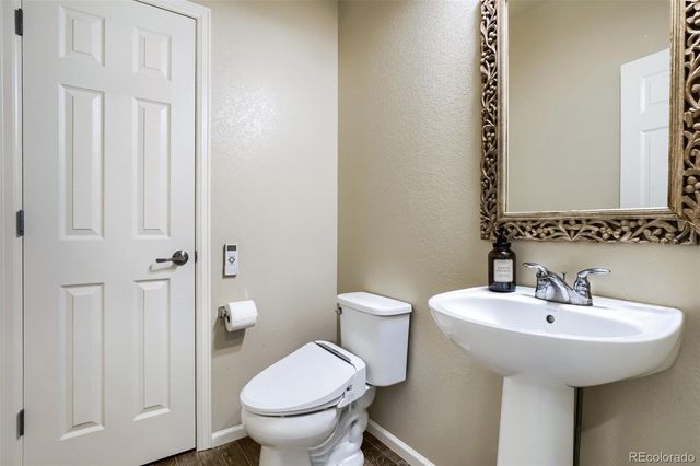 26594 E Arapahoe Place, Aurora, CO 80016