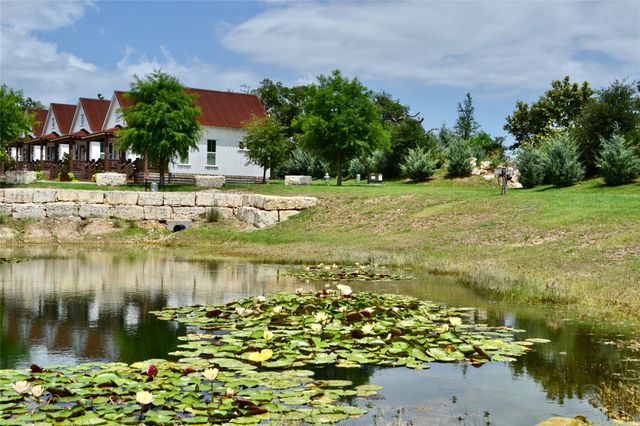23461 FM 150 3, Driftwood, TX 78619