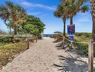 6423 Collins Avenue 901, Miami Beach, FL 33141