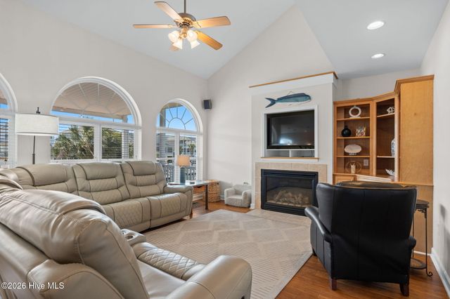 27 Cumberland Street, Ocean Isle Beach, NC 28469