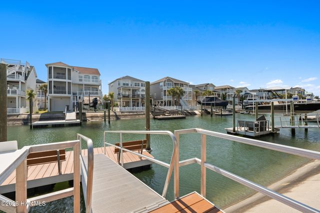 27 Cumberland Street, Ocean Isle Beach, NC 28469