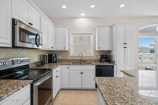 27 Cumberland Street, Ocean Isle Beach, NC 28469