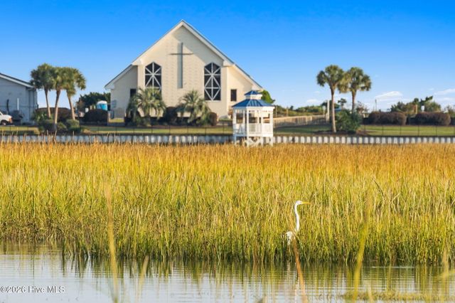 27 Cumberland Street, Ocean Isle Beach, NC 28469