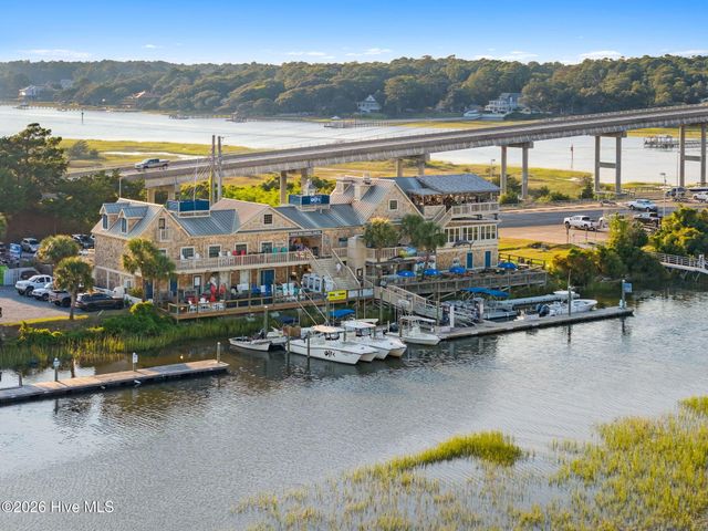 27 Cumberland Street, Ocean Isle Beach, NC 28469
