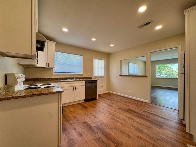 177 179 Hargrave Road 179, Rossville, GA 30741
