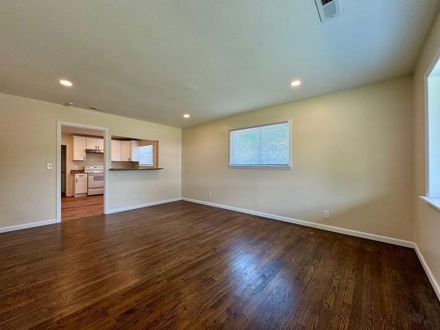 177 179 Hargrave Road 179, Rossville, GA 30741