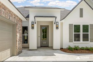 25310 Burlington Ave, Denham Springs, LA 70726