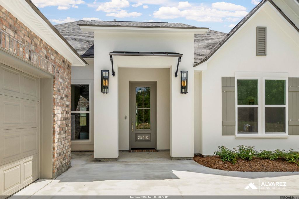 25310 Burlington Ave, Denham Springs, LA 70726