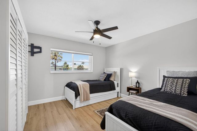 110 Wettaw Lane 202, North Palm Beach, FL 33408