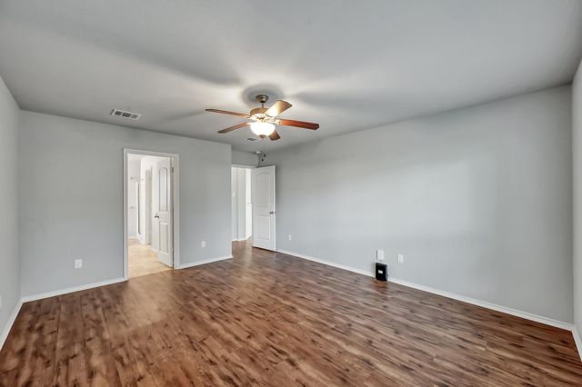 990 Northampton Drive, Conroe, TX 77303