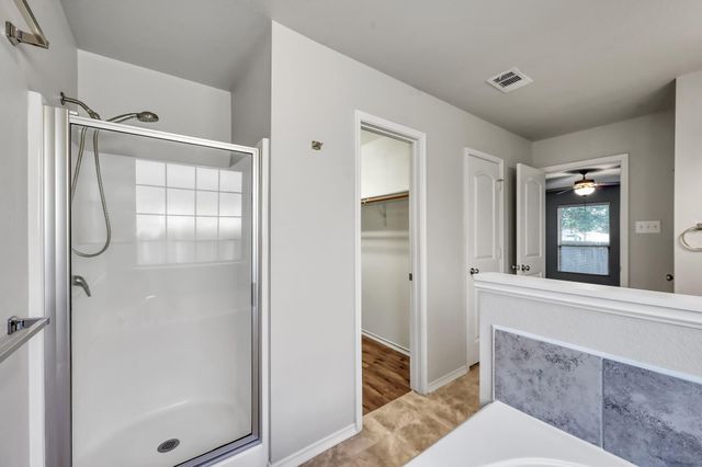 990 Northampton Drive, Conroe, TX 77303