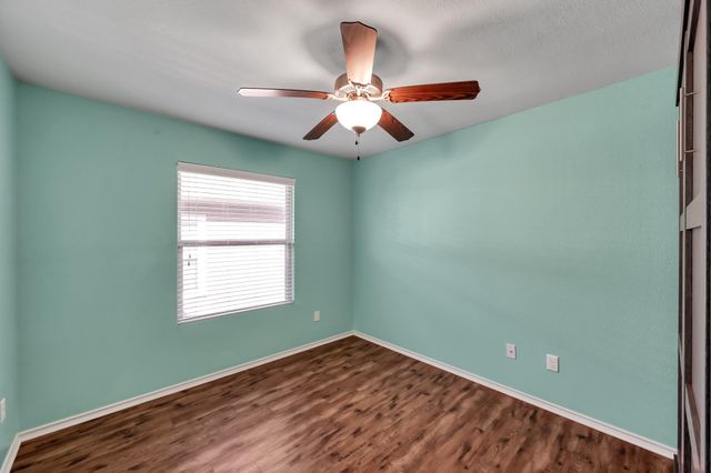 990 Northampton Drive, Conroe, TX 77303